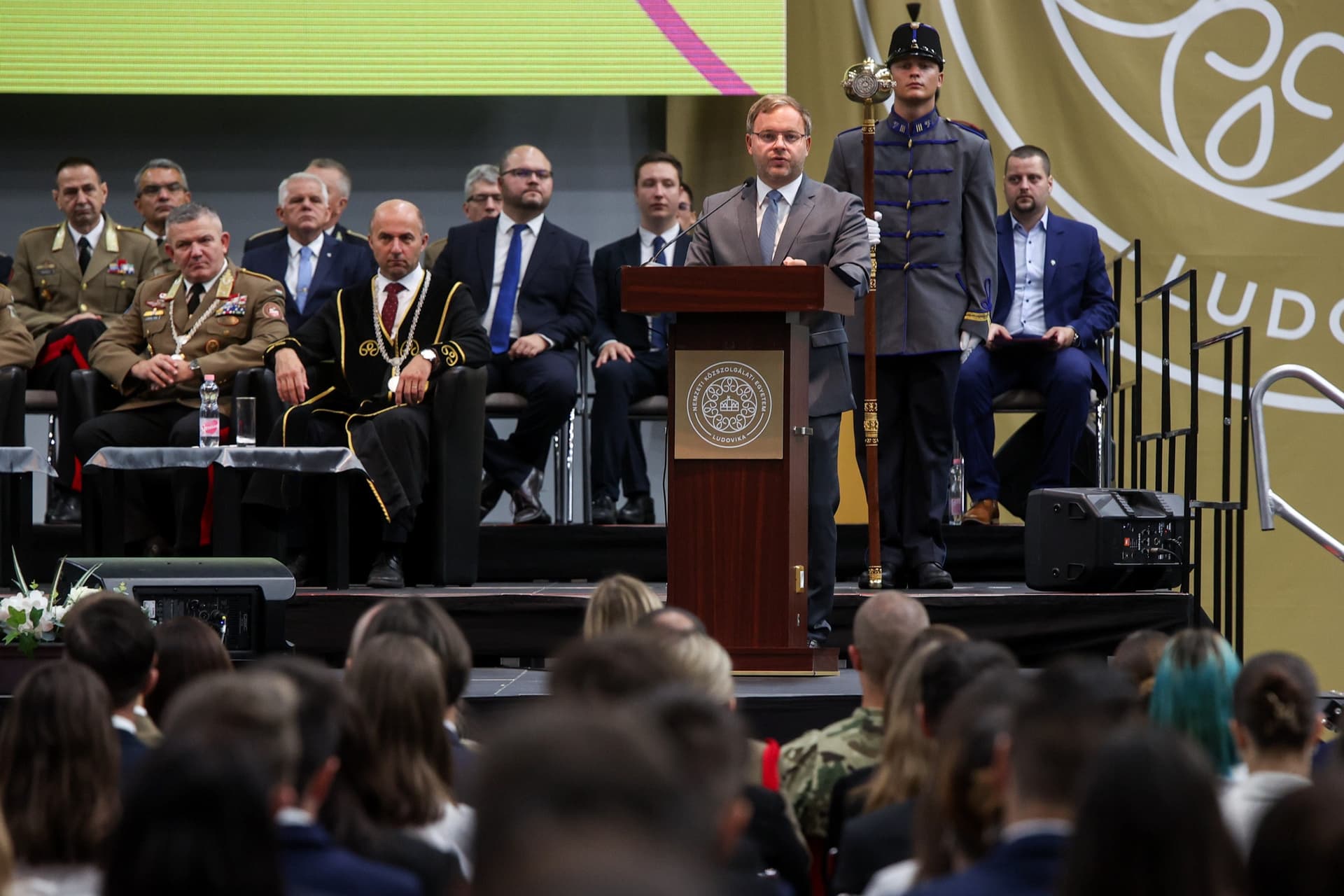 Orbán Balázs: A sikeres állam erős és tetterős + GALÉRIA