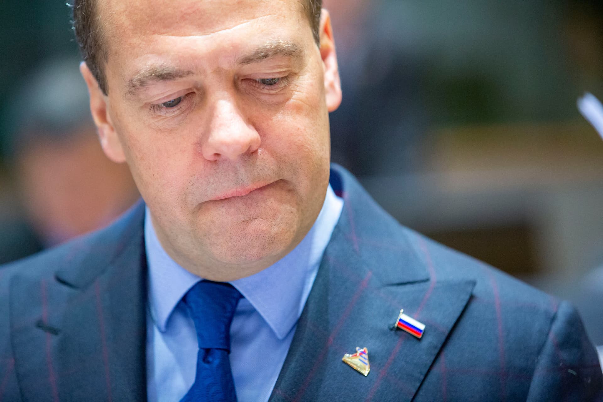 Medvegyev kiakadt: sosem szerettük a franciákat