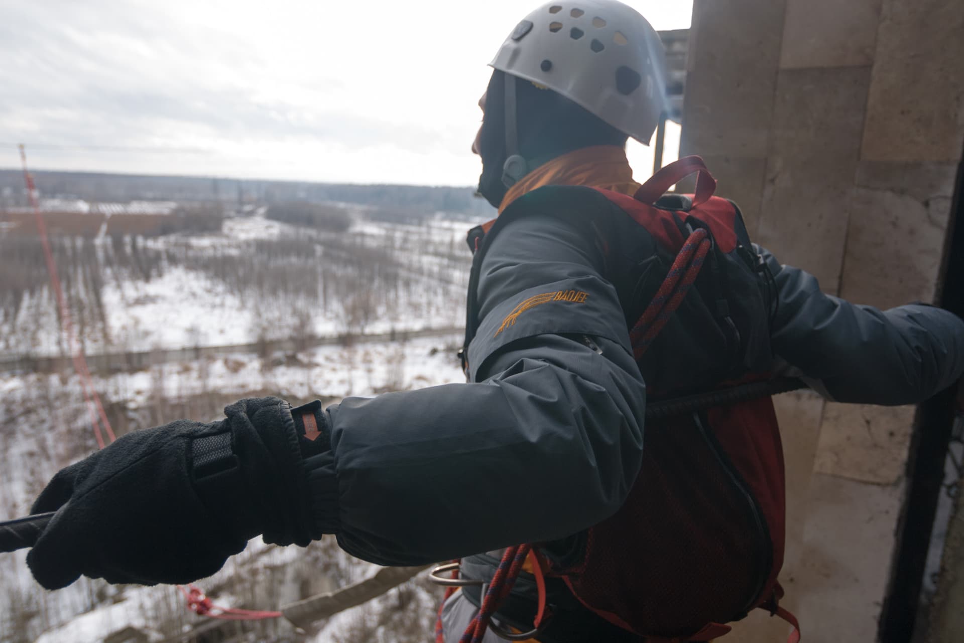 Egy nap alatt 941 ugrással döntötte meg egy férfi a bungee jumping-rekordot