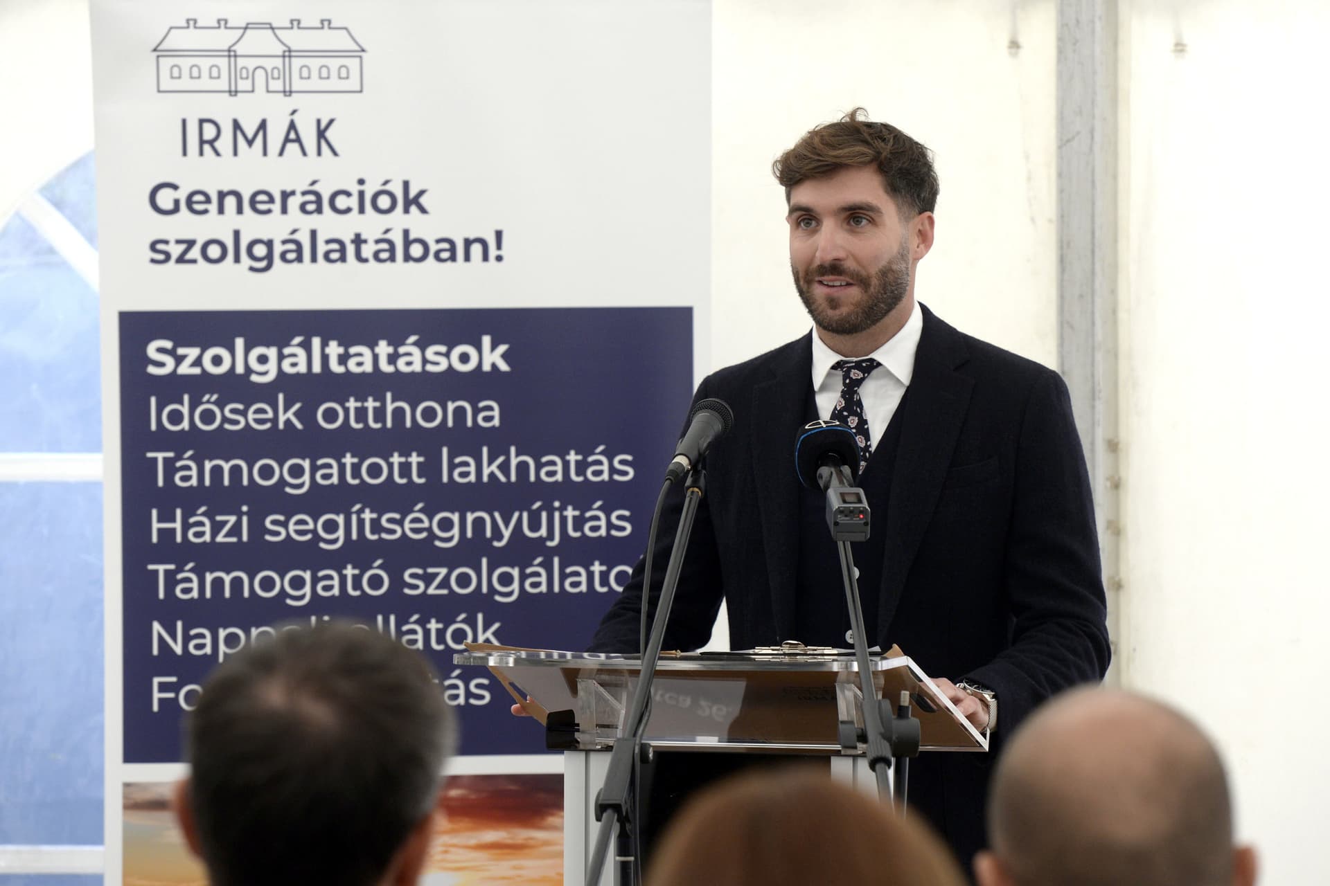 Fogyatékossággal élő embereknek épültek lakóházak Esztergomban