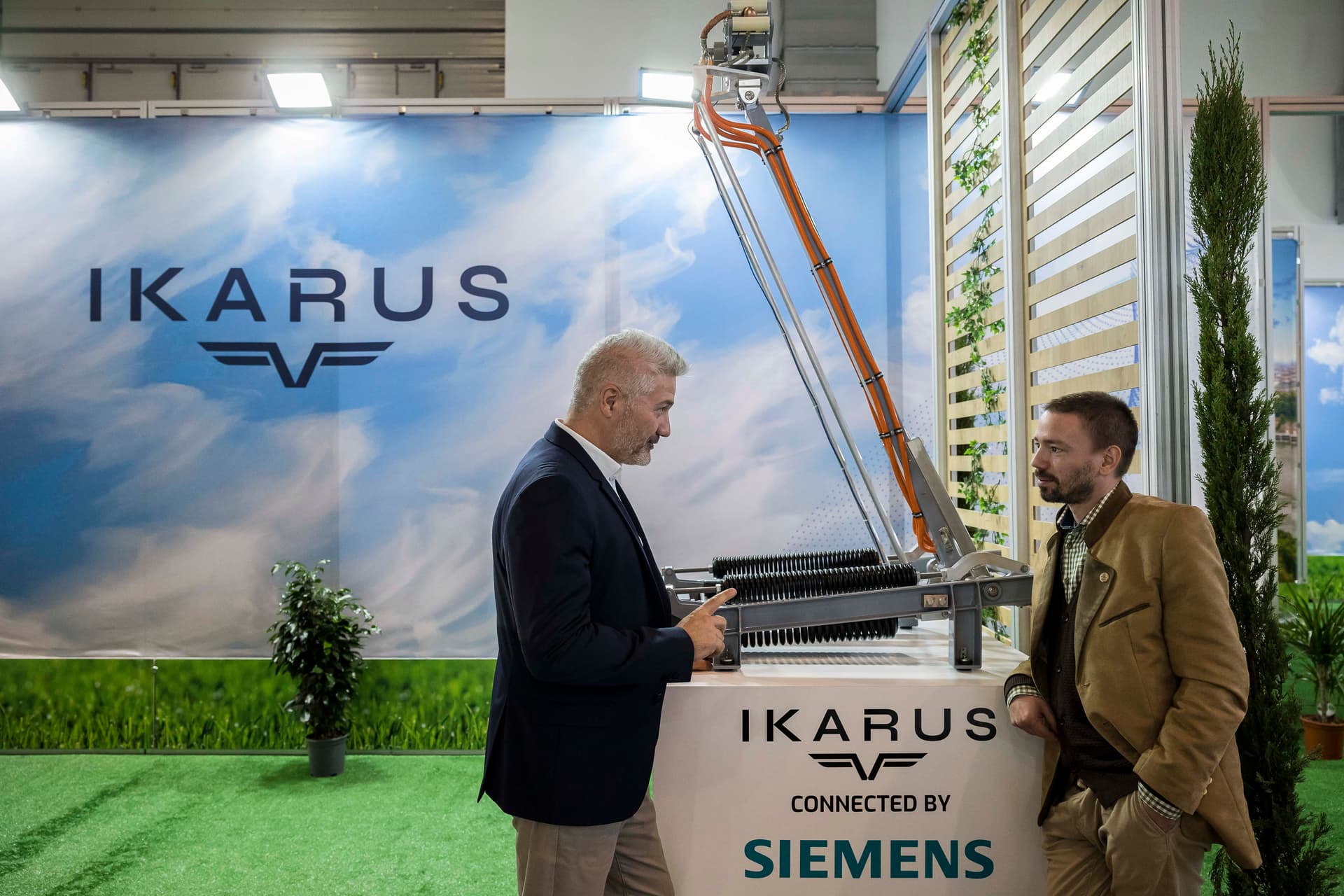 Fehér Roland Ikarus