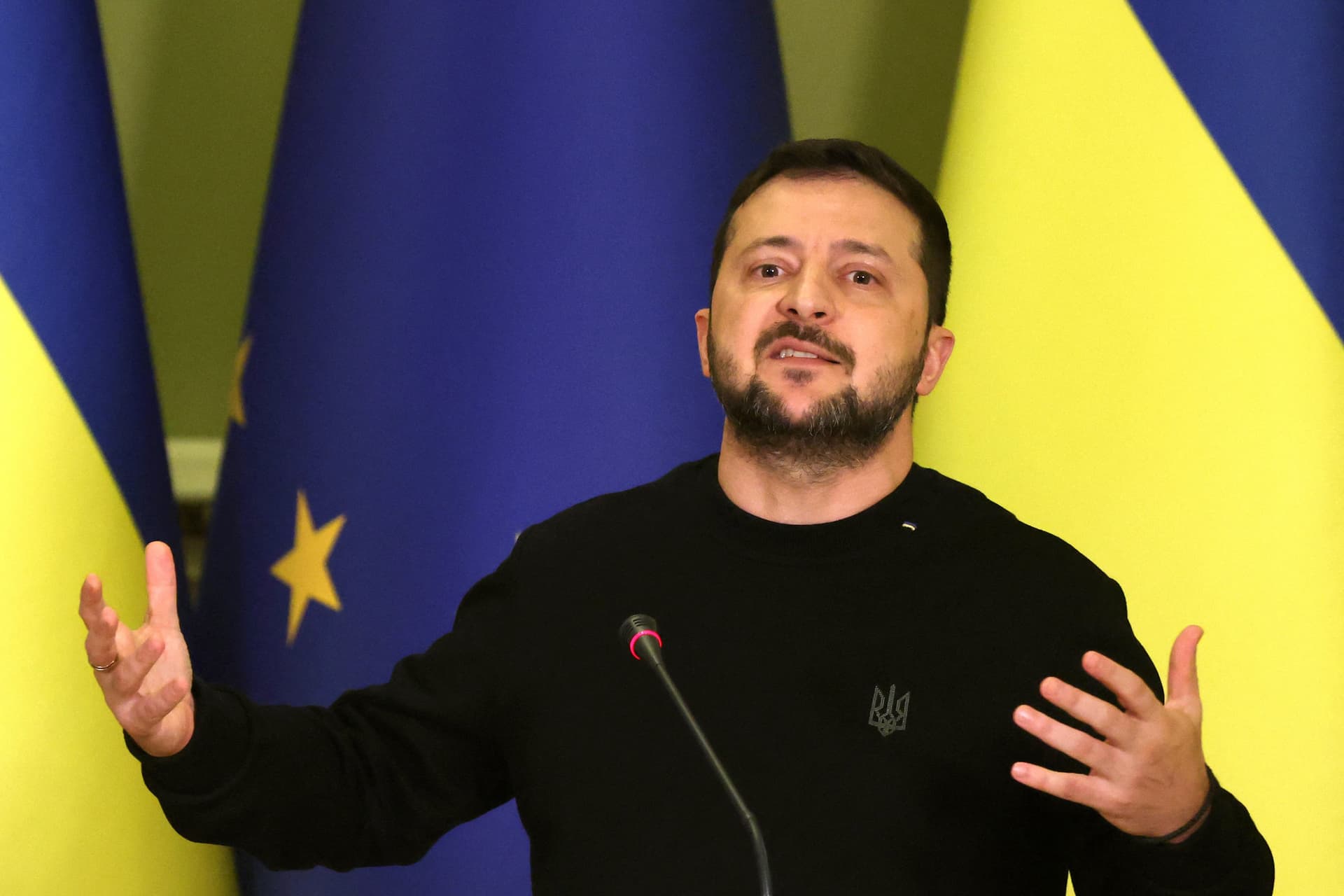 Zelenszkij megtiltaná a választásokat Ukrajnában