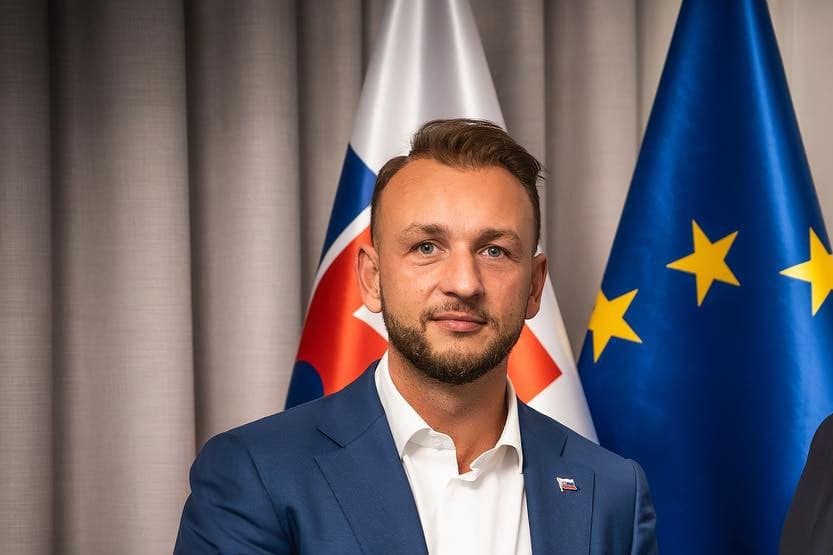 Azonosították a pozsonyi késelőt