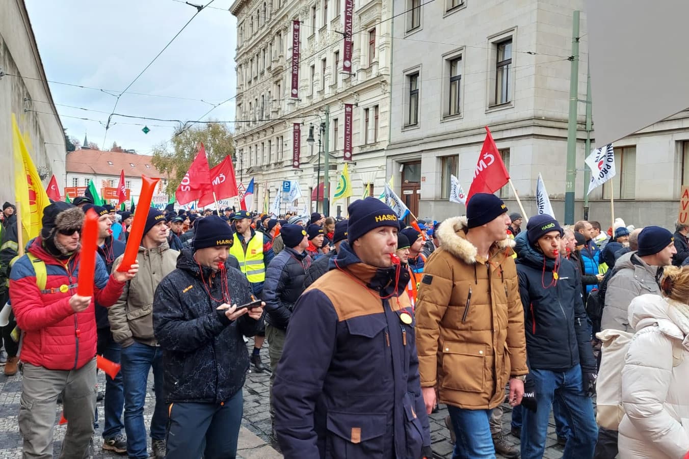 prága cseh tüntetés