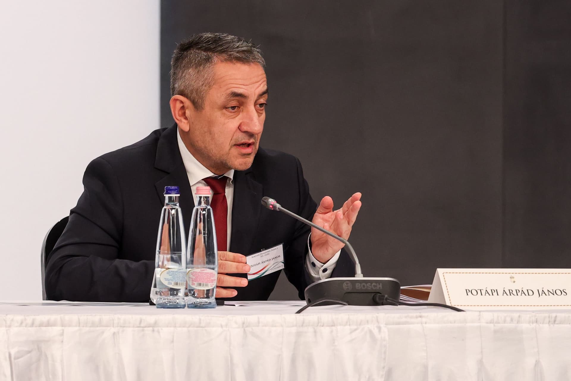 Potápi Árpád János: A Selye János Egyetem a felvidéki magyarság közös sikere