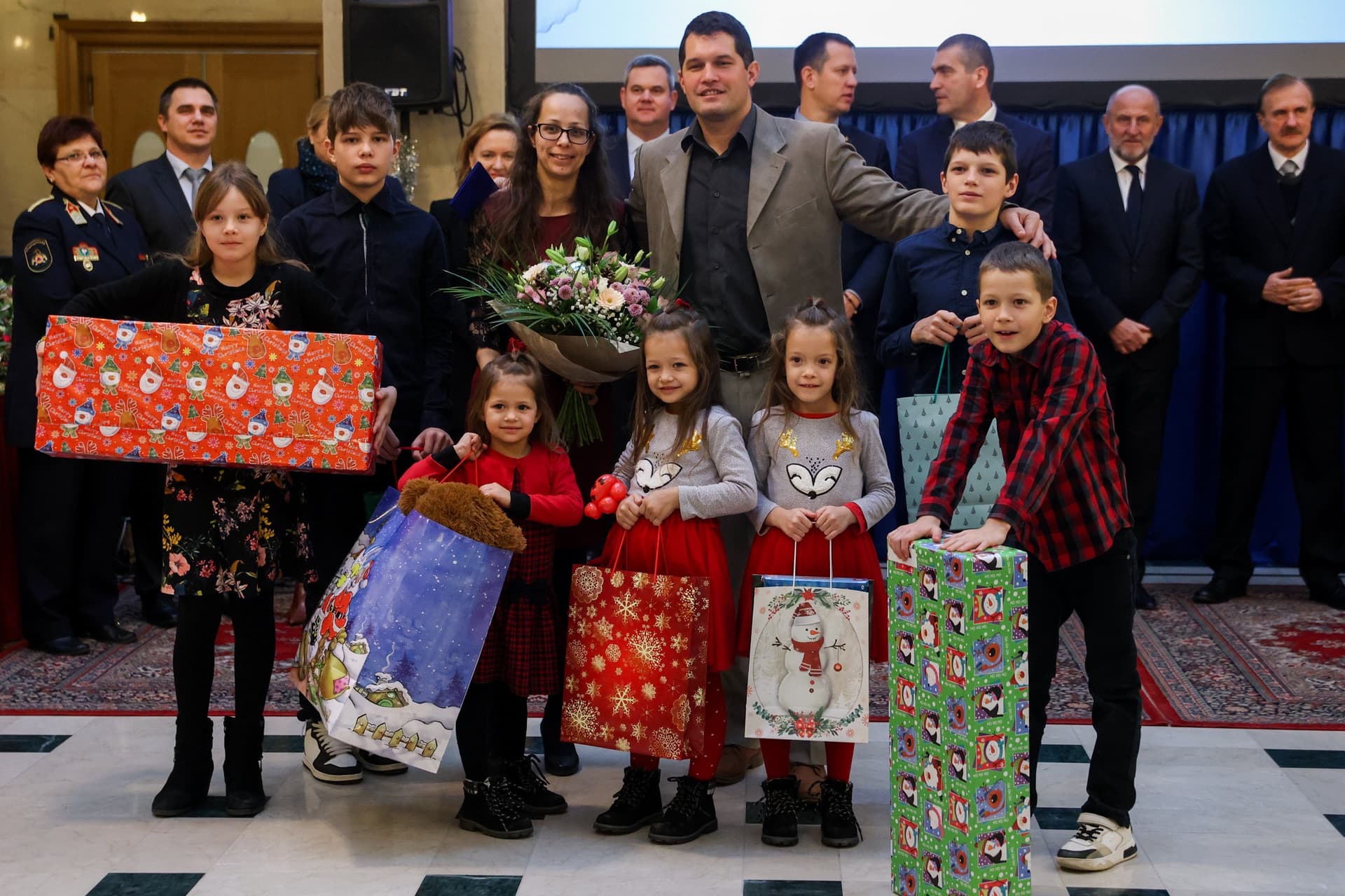 A Belügyminisztérium sok örömet szerzett kicsiknek és nagyoknak a karácsonyi ünnepségen