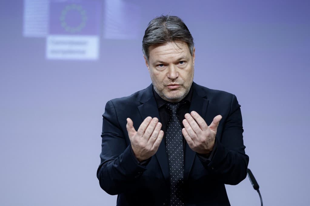 Az ukrán gazdaság megerősítéséről tárgyal a német gazdasági miniszter Kijevben