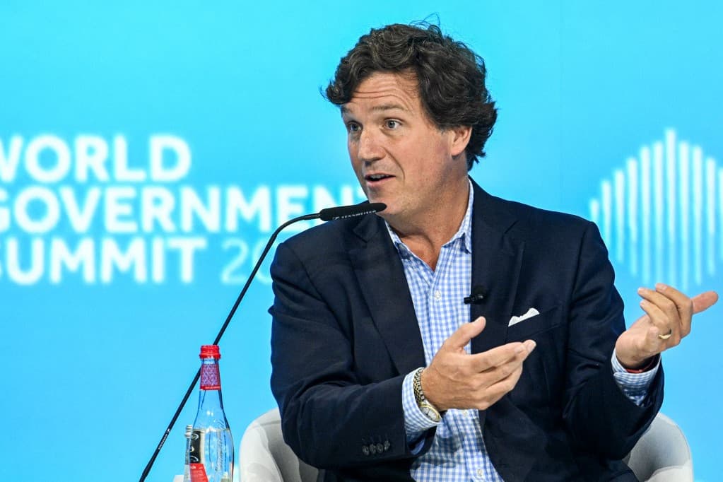 Carlson: Akár egy próbababa is lehetne amerikai elnök