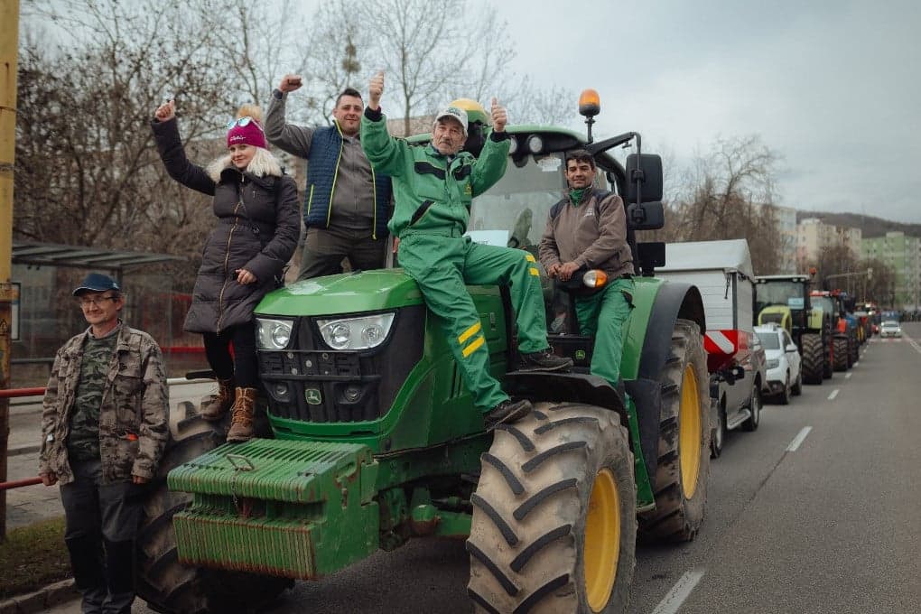 Változnak a jogosítvány kategóriái az új KRESZ-ben