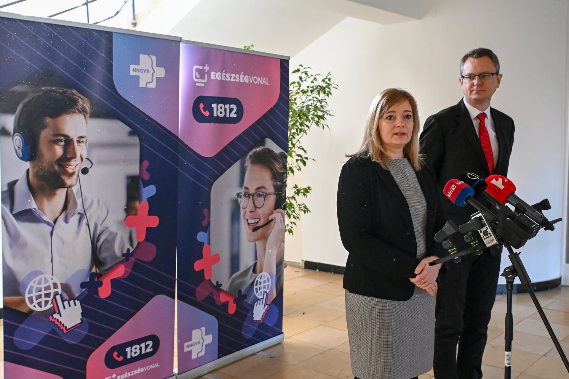 Rétvári Bence: Komplex lakossági szolgáltatást nyújt az Egészségvonal