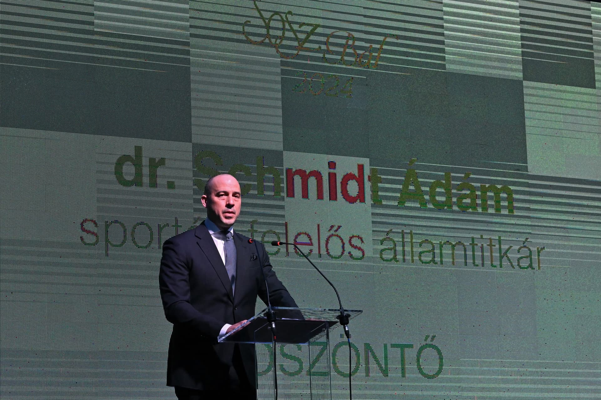 Schmidt Ádám: Fontos, hogy a sportegyesületek nyissanak az emberek felé