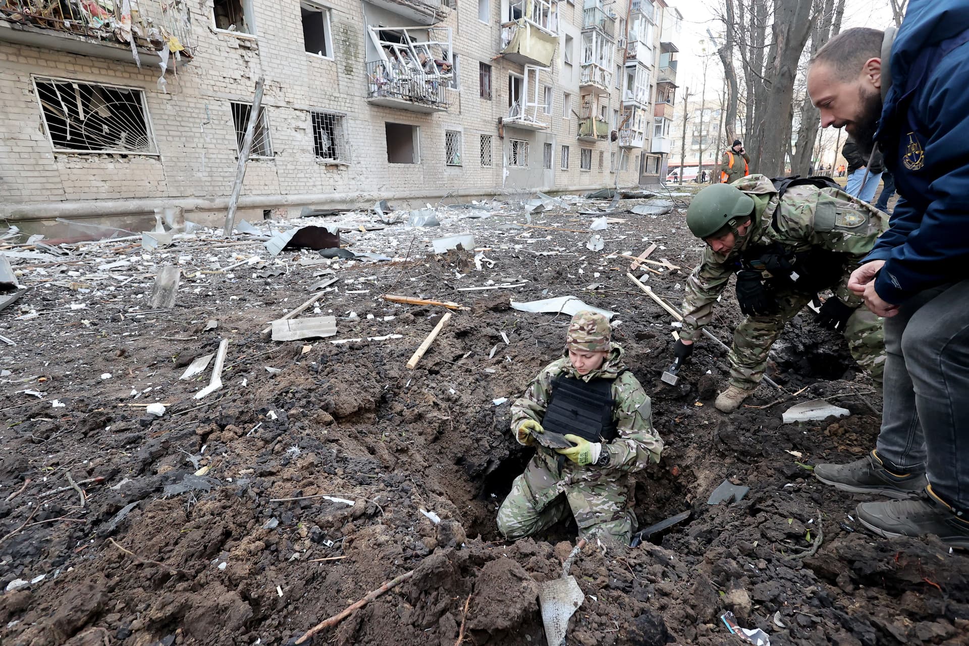 Egy ausztrál-algériai dzsihadista felelős egy brit zsoldos haláláért az ukránok szerint