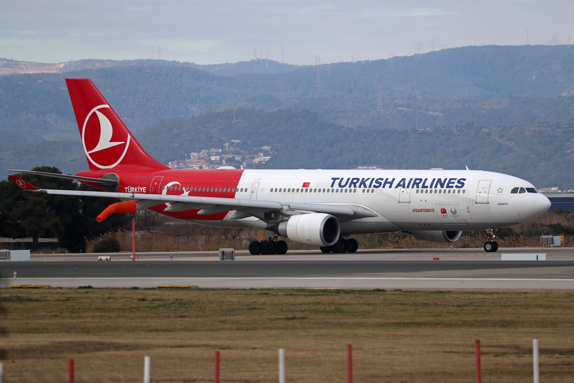 Kabinnyomás-probléma miatt leszállt Budapesten a Turkish Airlines Isztambulból Koppenhágába tartó járata
