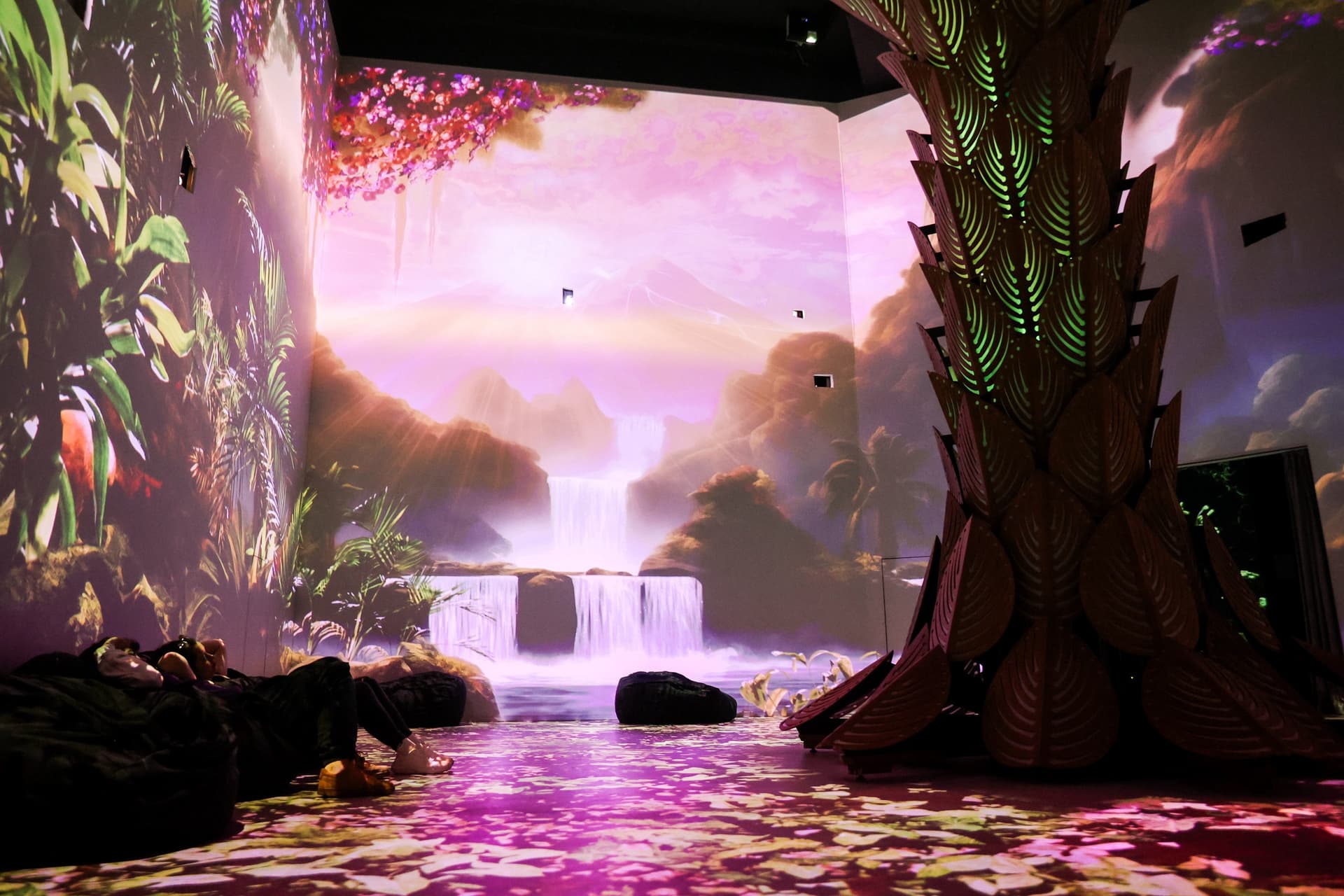 Cinema Mystica: AIVOLUTION – Entering The Digital Dream