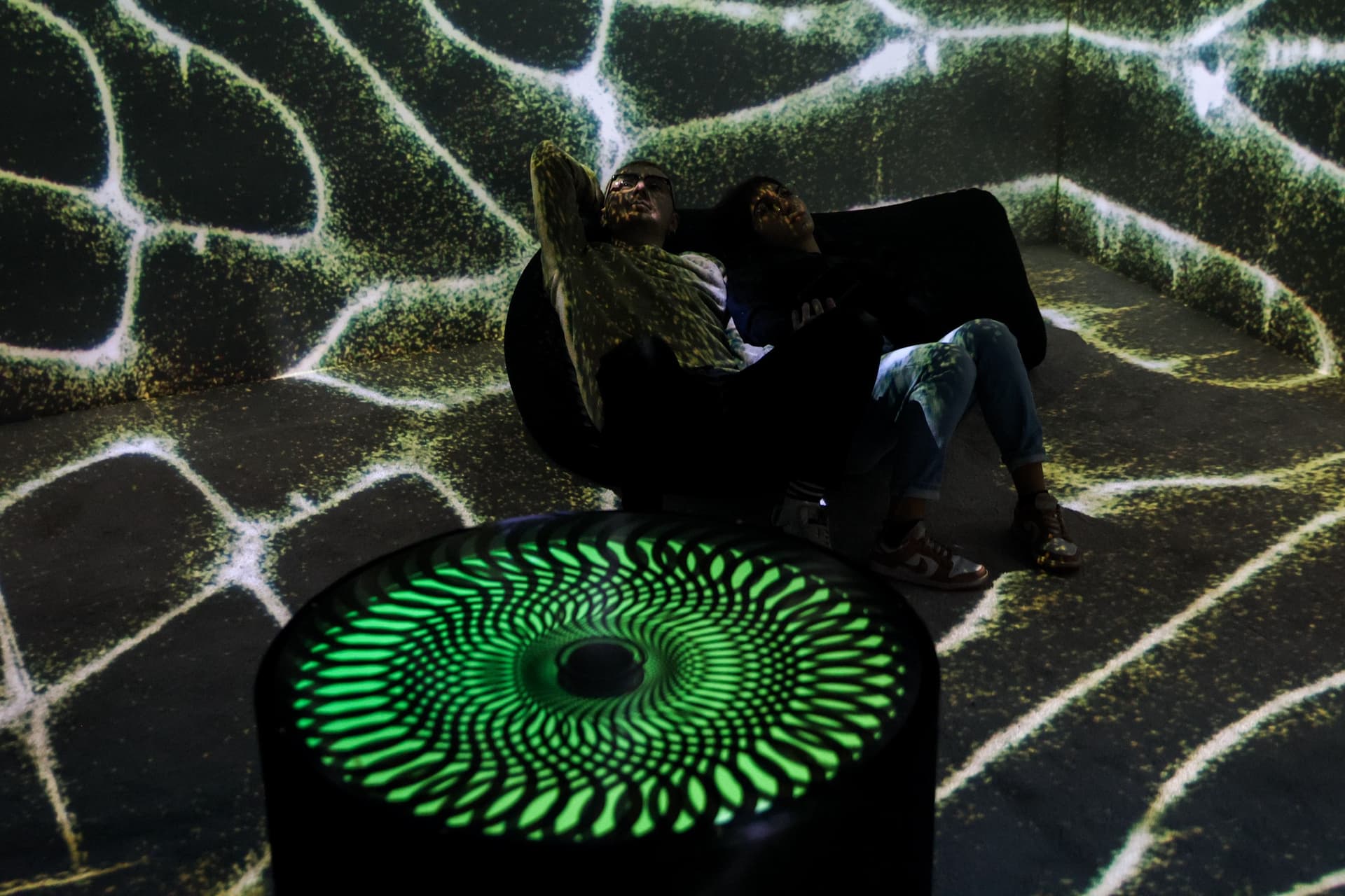 Cinema Mystica: AIVOLUTION – Entering The Digital Dream