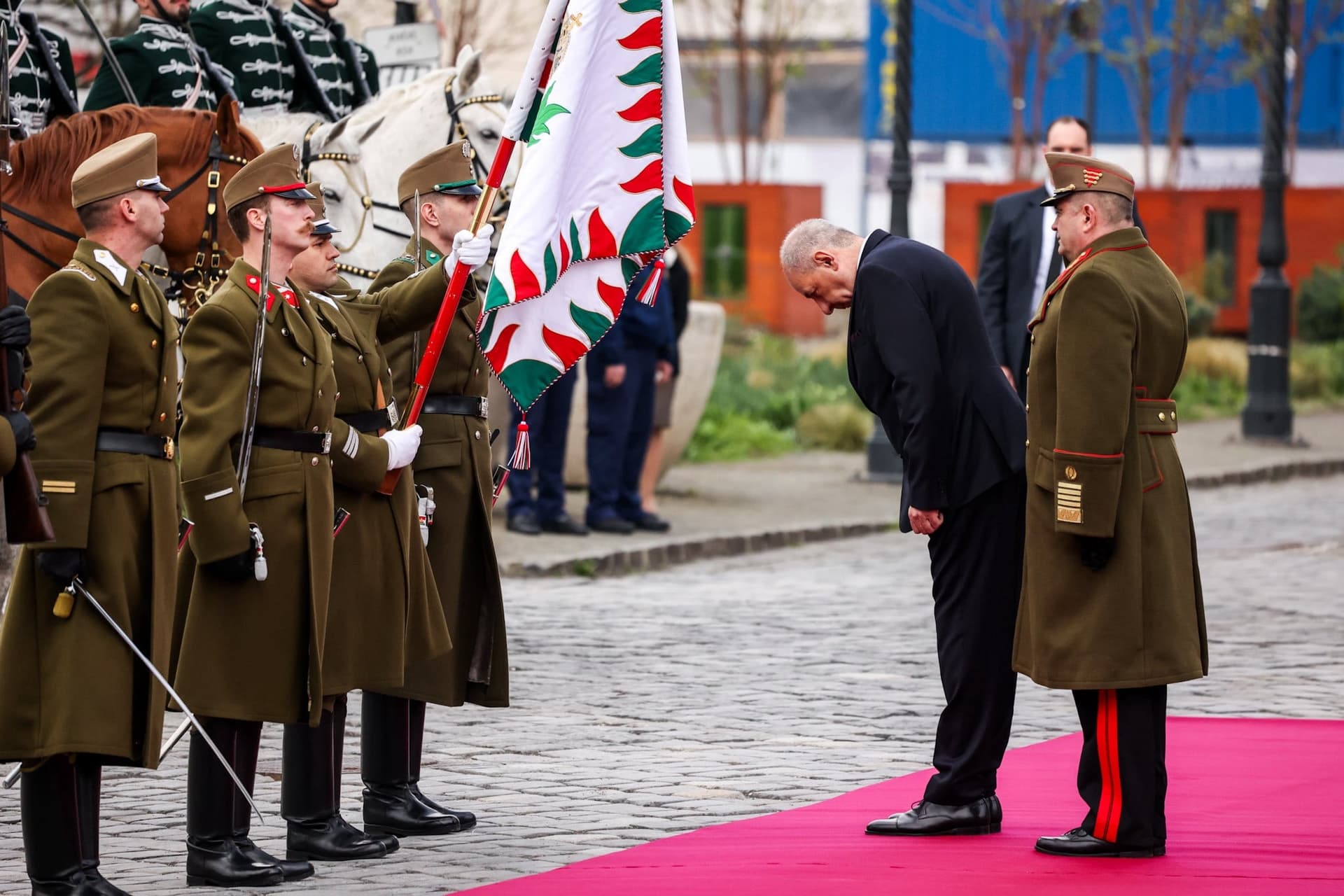 Sulyok Tamás köztársasági elnök Böröndi Gábor vezérezredes