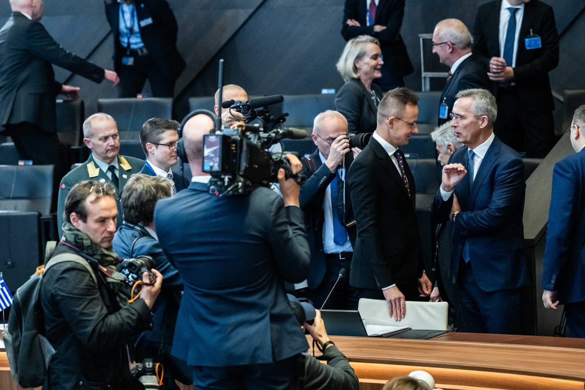Szijjártó Péter: Magyarország nem vesz részt a NATO ukrajnai szerepvállalását növelő tevékenységekben + VIDEÓ