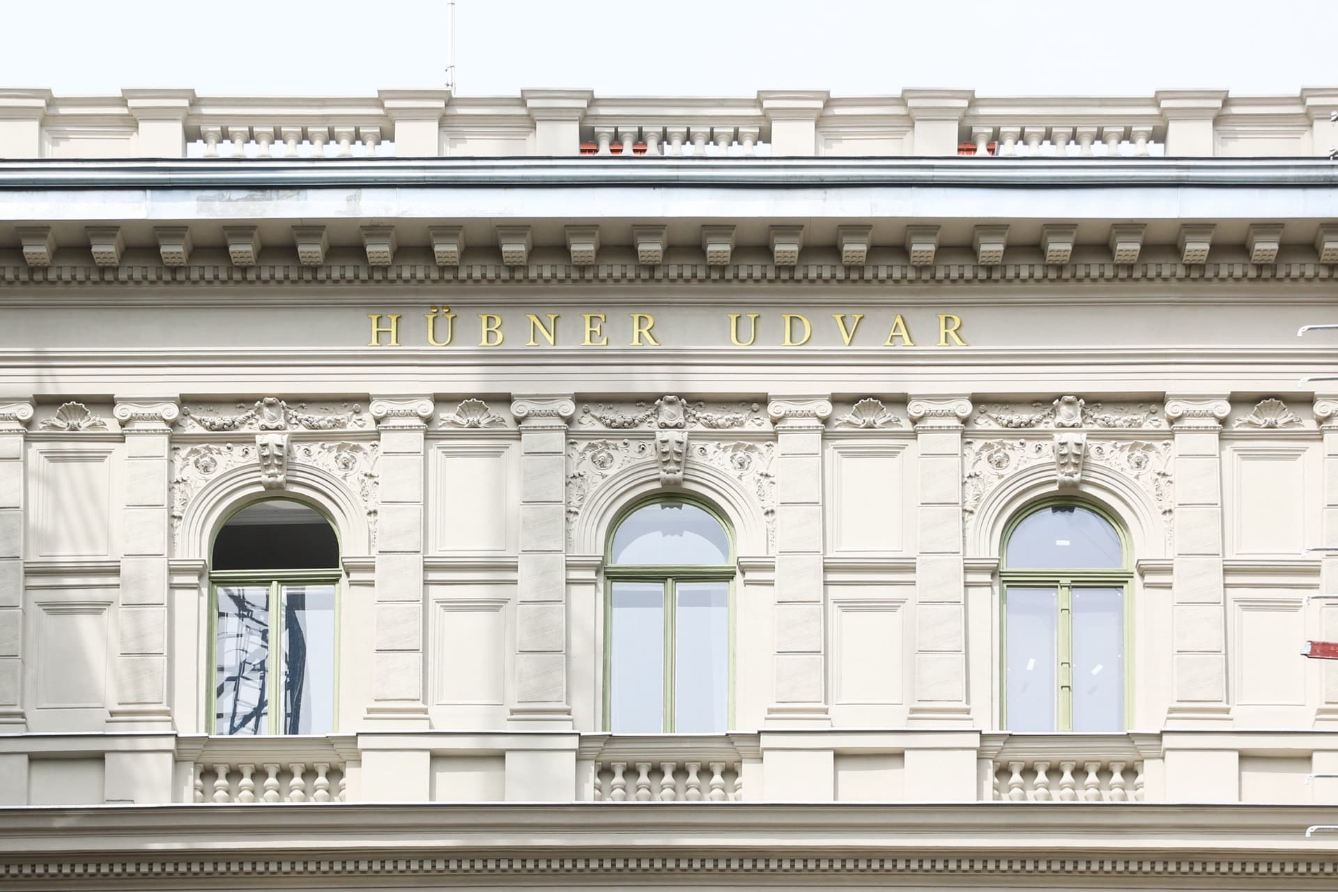 Hübner-udvar