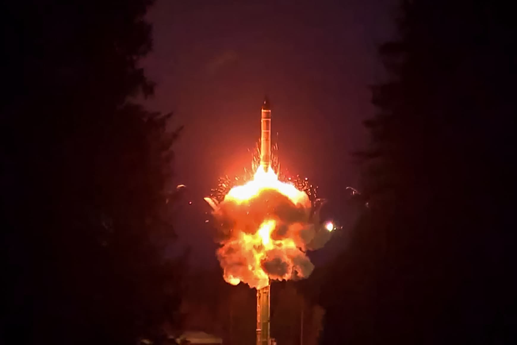 Itt az orosz bejelentés a nukleáris háborúról