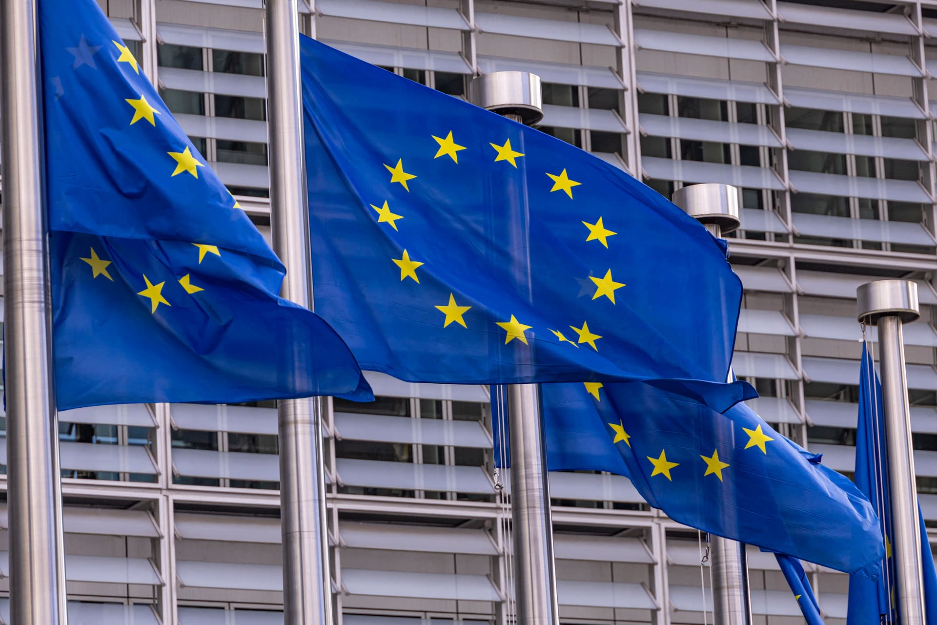 Egyes EU-tagállamokban romlott a jogállamiság helyzete