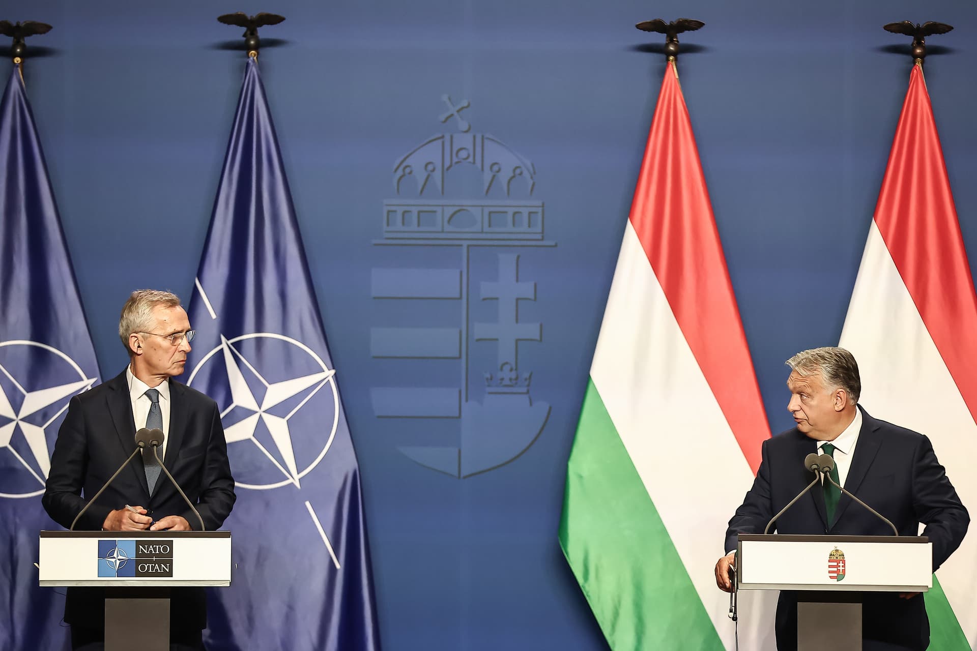 NATO szerepvállalás Ukrajnában: garanciát kaptunk a kimaradásra