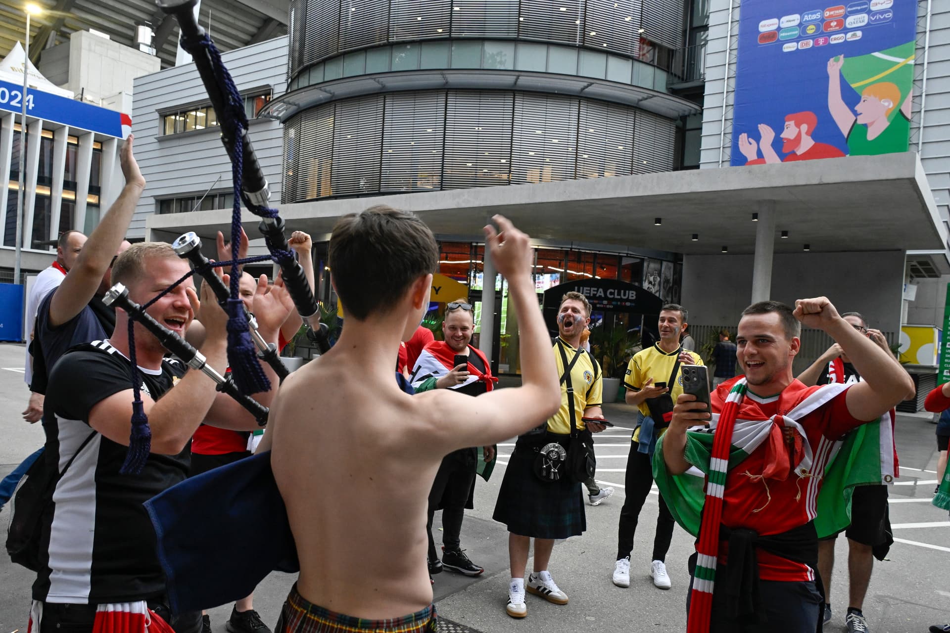 EURO 2024 magyar skót szurkoló skót duda
