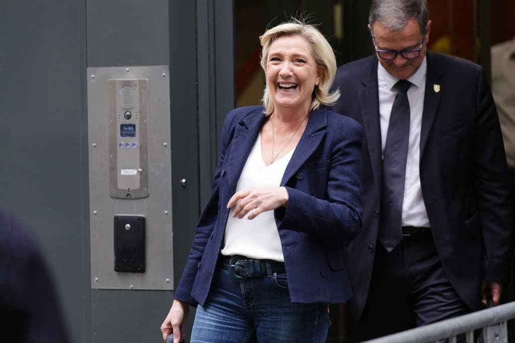 Megkezdődött a francia választások második fordulója