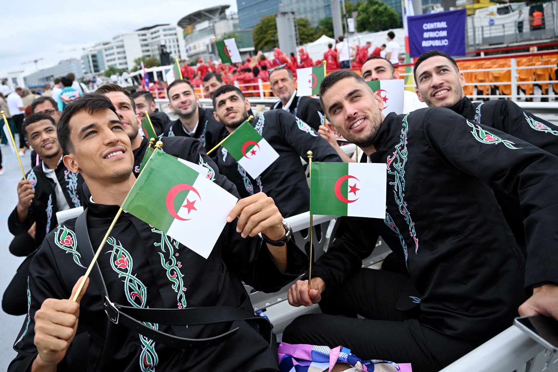XXXIII. olimpiai játékok párizs franciaország