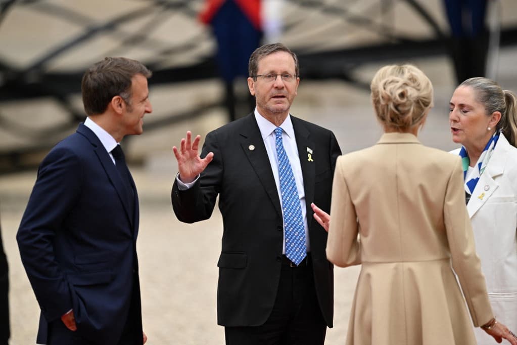 Emmanuel Macron Brigitte Macron Isaac Herzog Michal Herzog XXXIII. olimpiai játékok párizs franciaország
