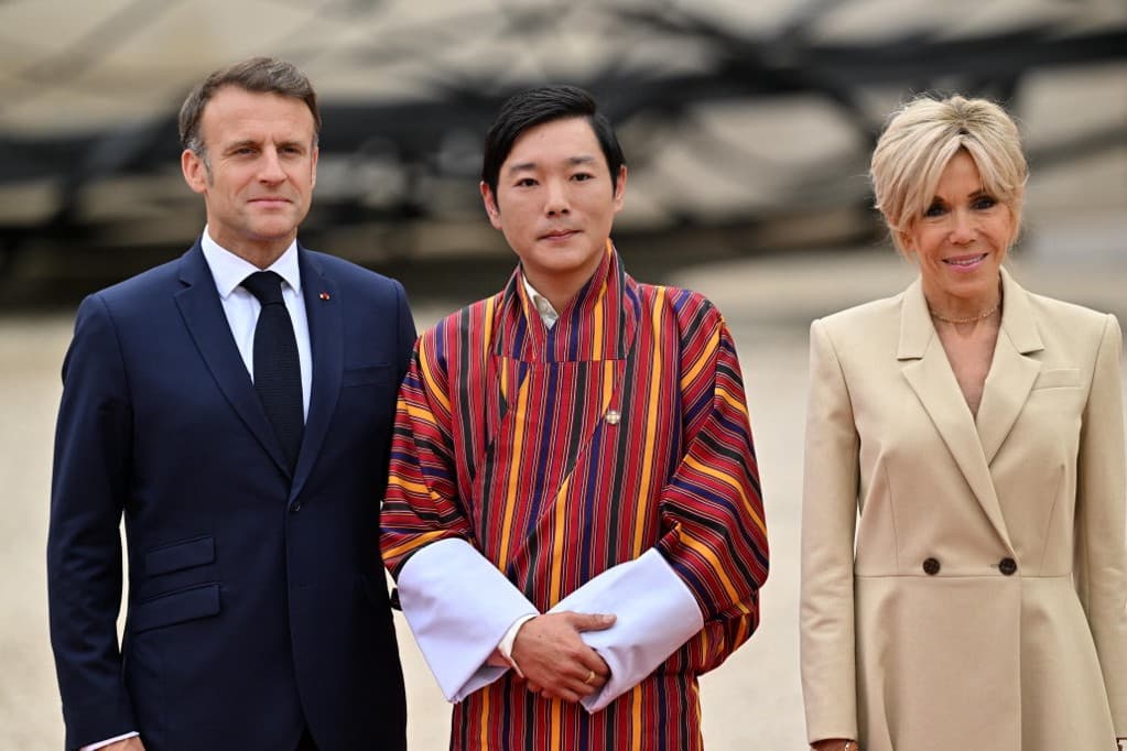 XXXIII. olimpiai játékok párizs franciaország Emmanuel Macron Brigitte Macron Jigyel Ugyen Wangchuck bhutáni herceg