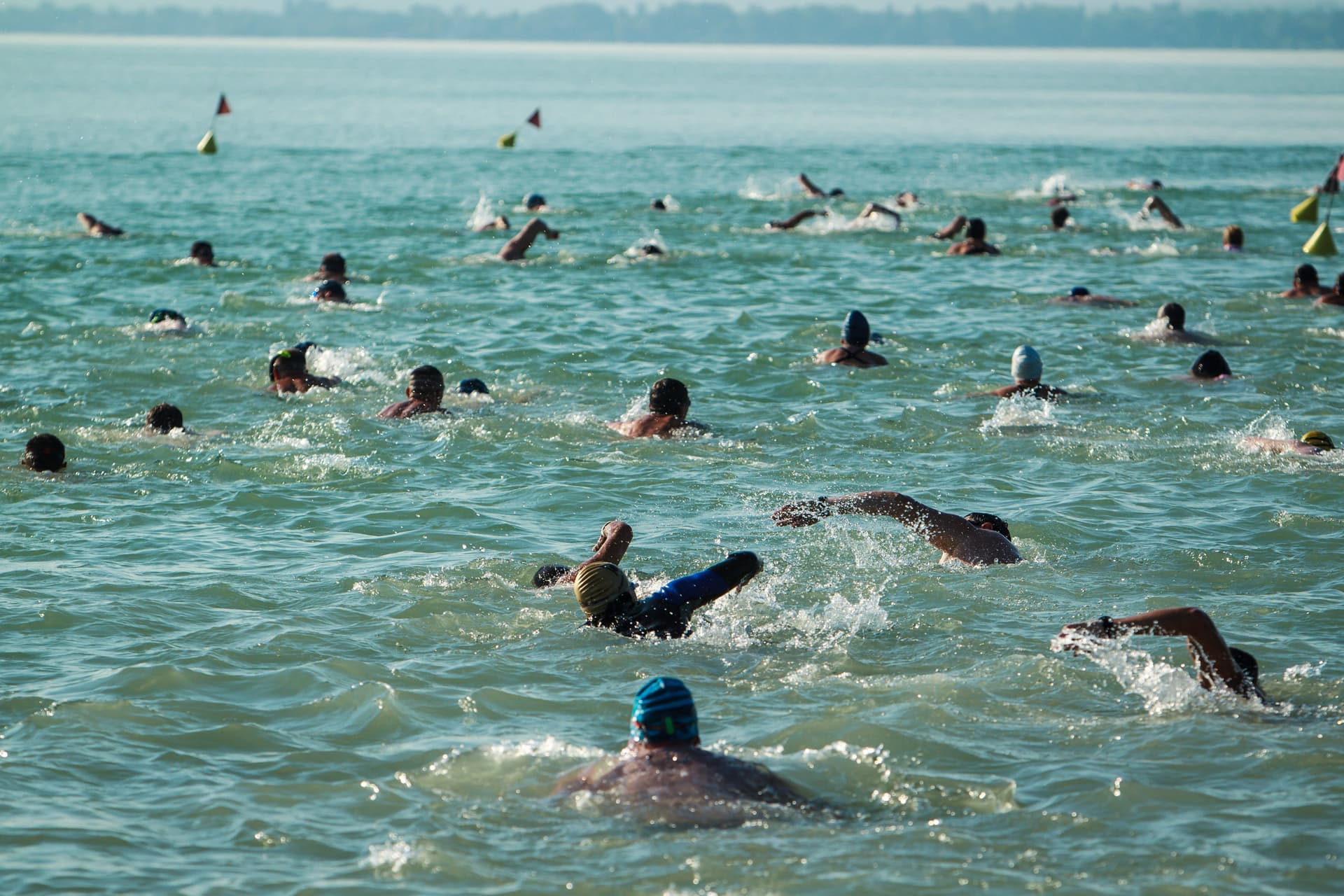 Elmarad a Balaton-átúszás