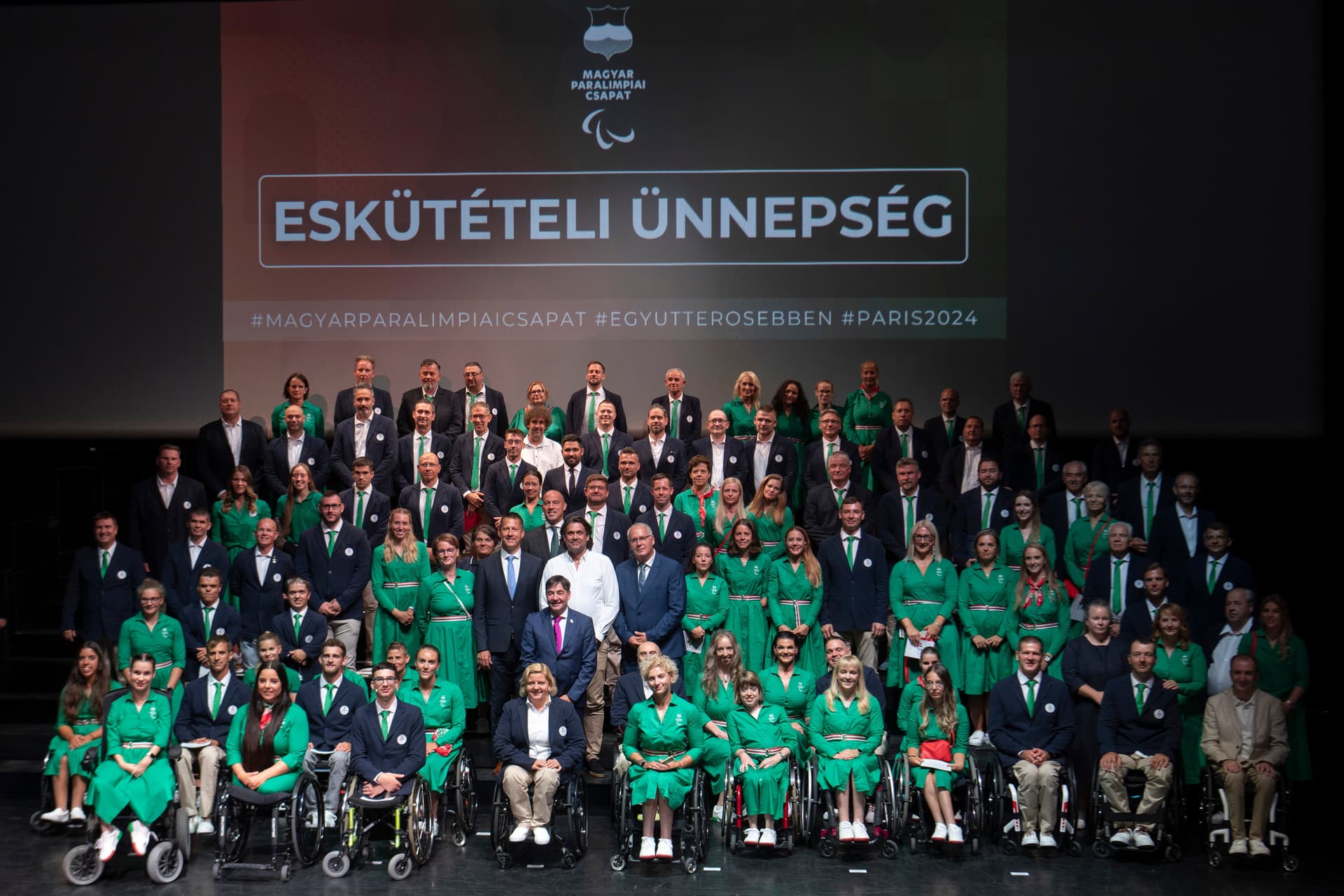 Letették az esküt a magyar paralimpiai csapat tagjai