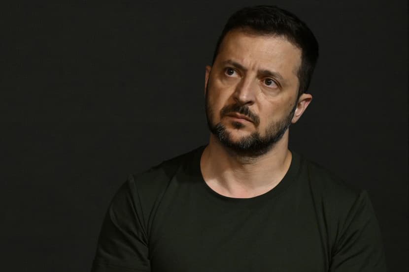 Ukrajnát csak Zelenszkij lemondása mentheti meg