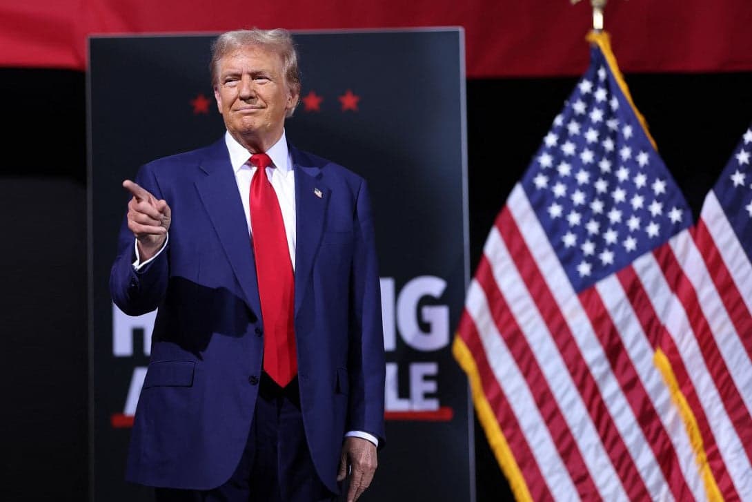 Donald Trump köszönetet, Biden ítéletet mondott