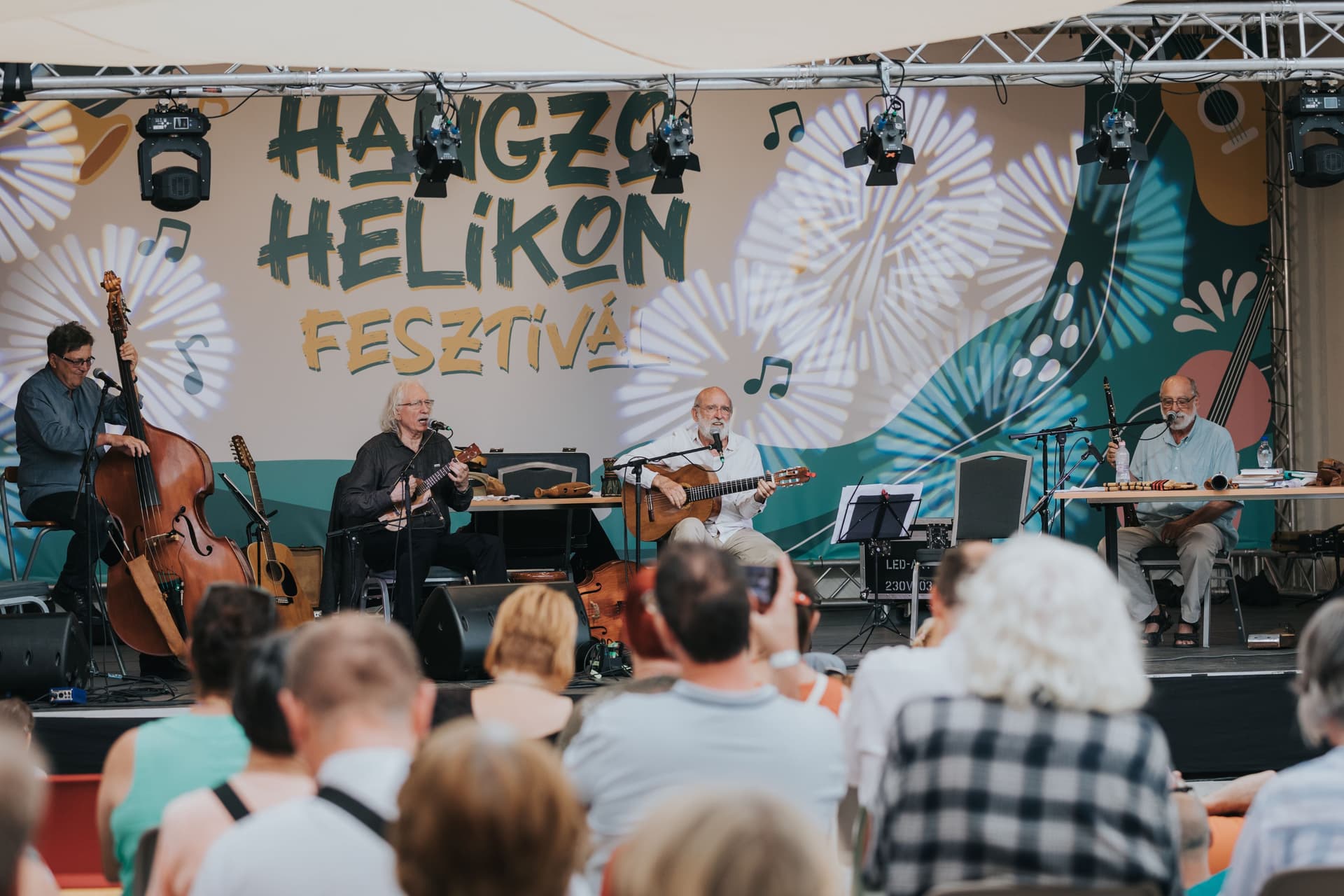Hangzó Helikon Fesztivál a Vajdahunyad várában