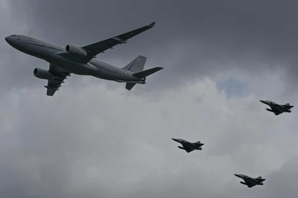 Franciaország hamarosan Mirage vadászrepülőgépeket szállít Ukrajnának