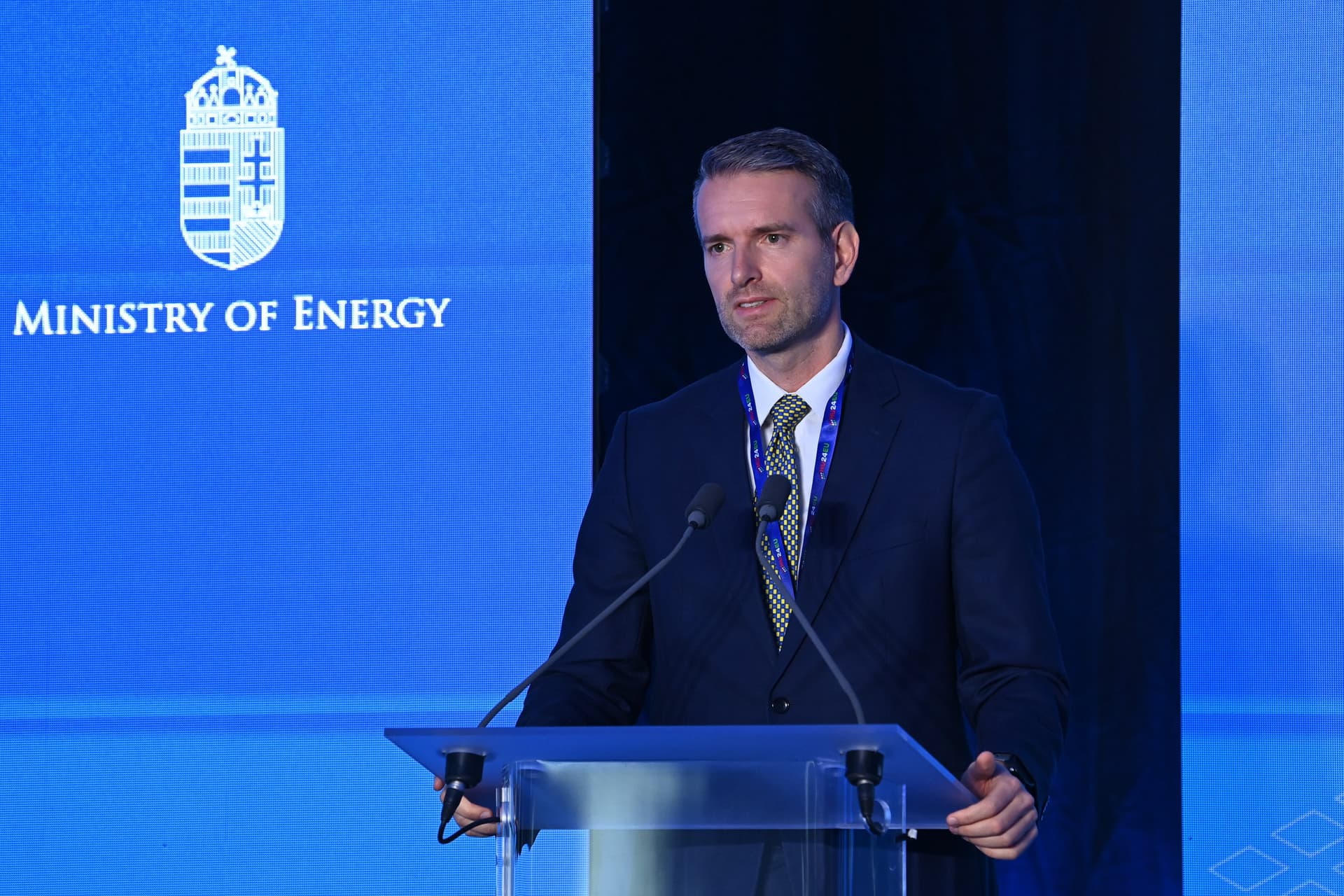 Az energetikai átmenet alapja a modern villamosenergia-hálózatok kiépítése