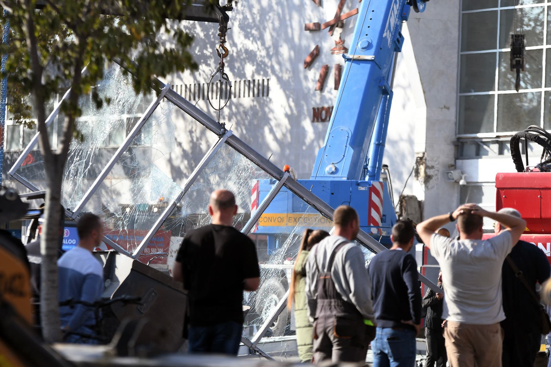 Emlékművet állítanak az újvidéki tragédia áldozatai számára