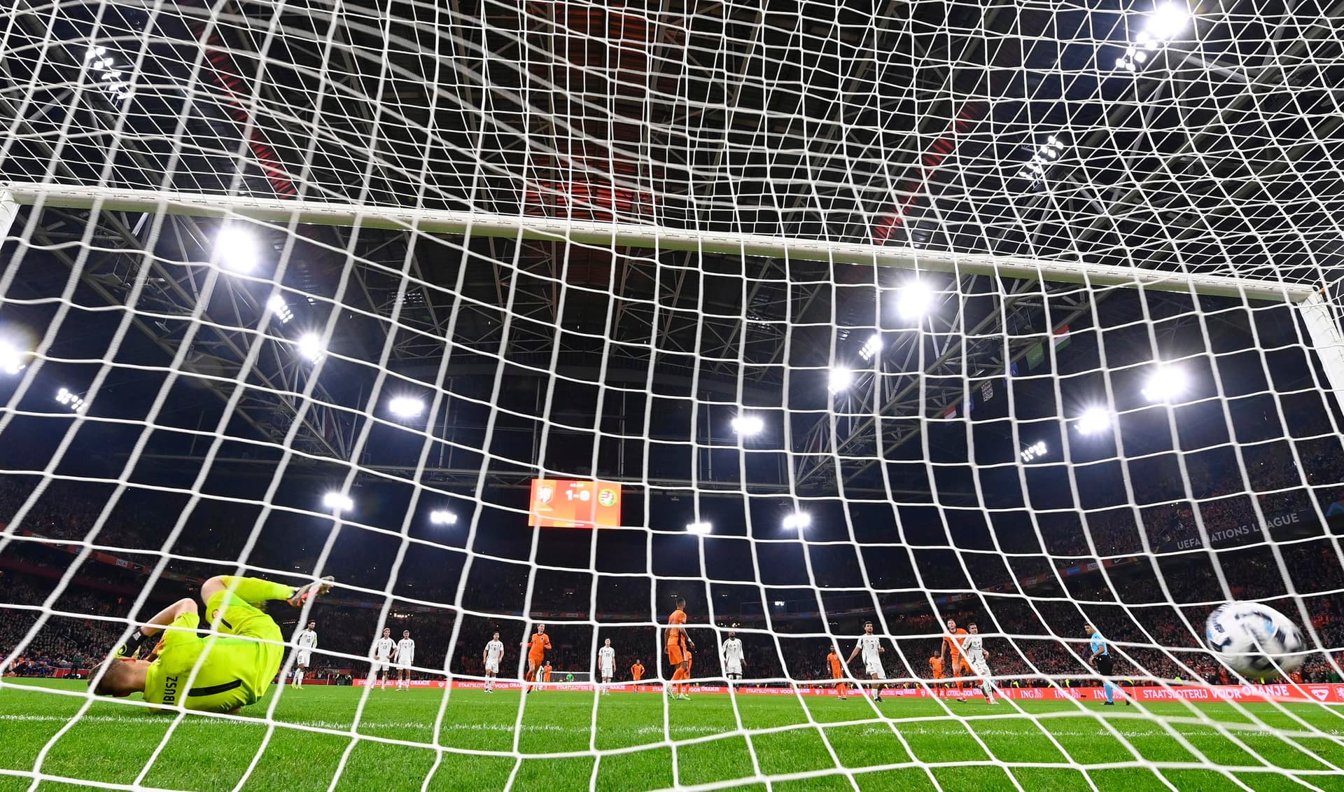 Labdarúgó Nemzetek Ligája - Hollandia-Magyarország képekben