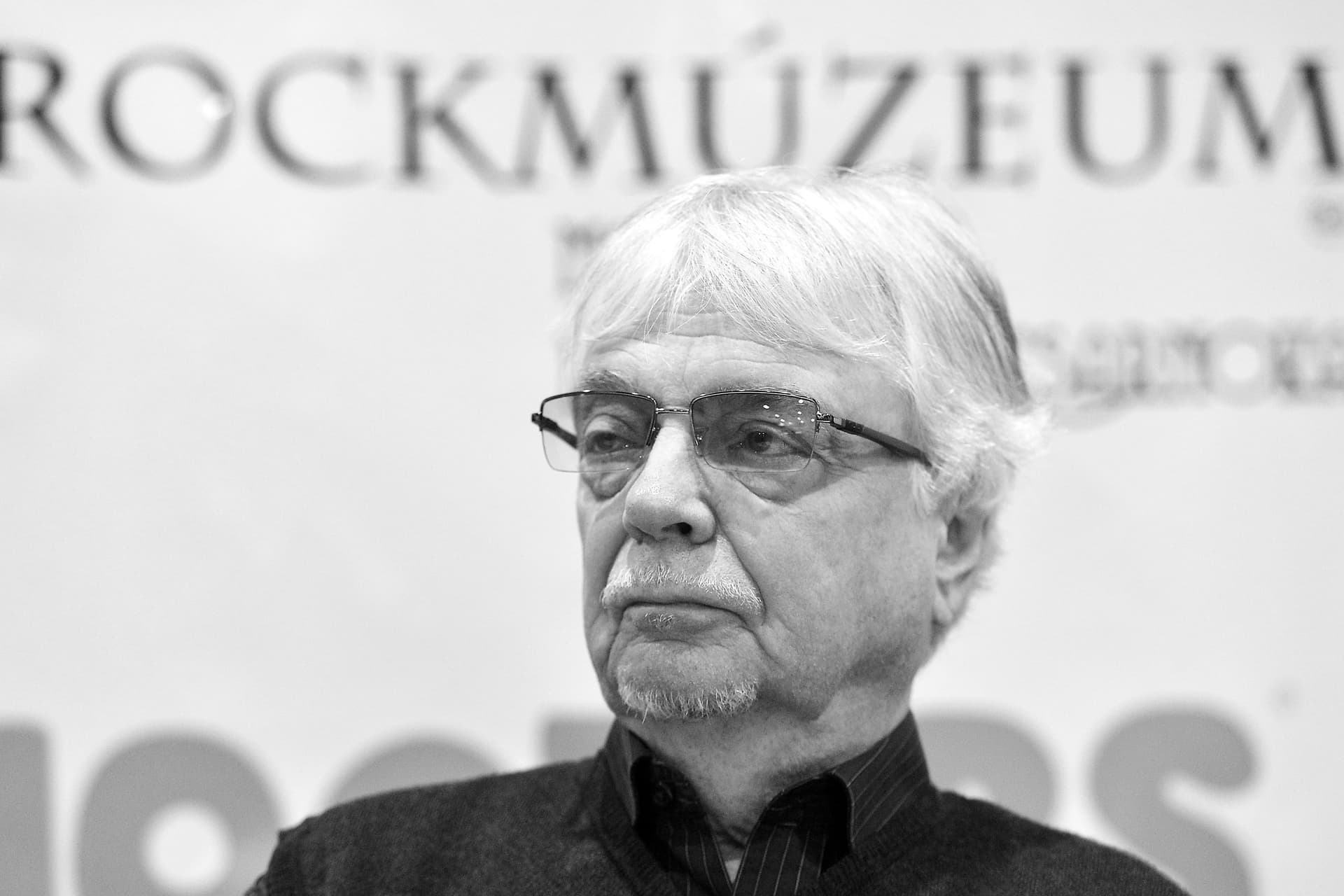 Elhunyt Szörényi Szabolcs