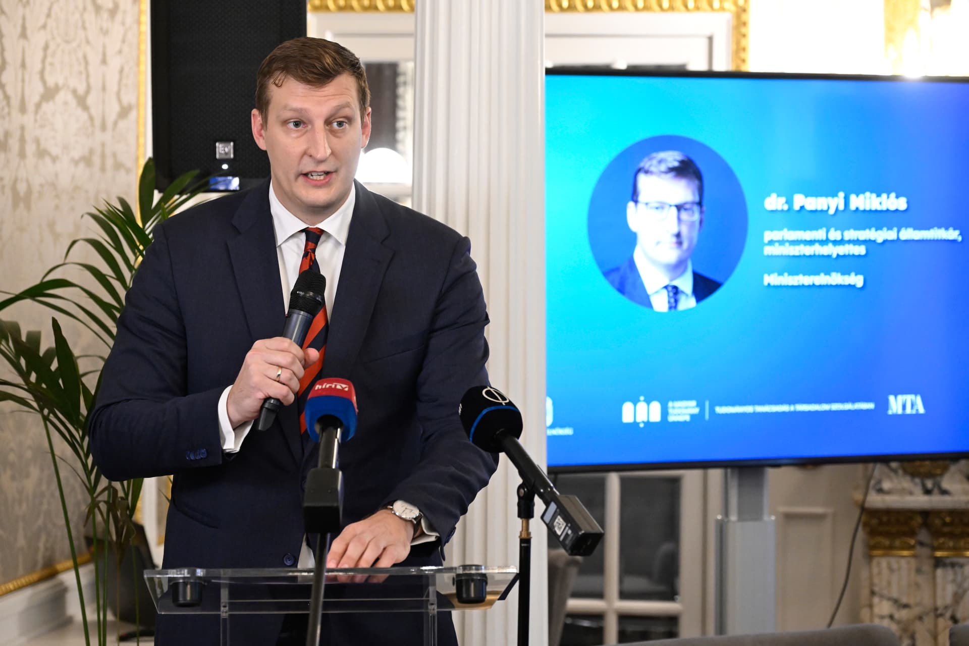 „Magyarország a családokra kíván támaszkodni”