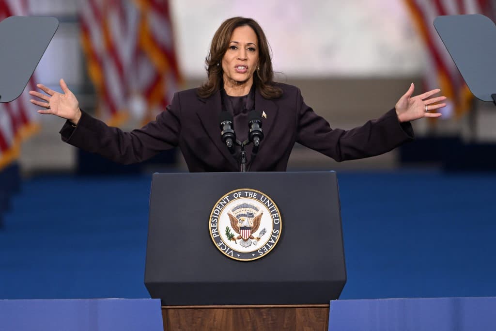 Amerikai elnökválasztás: Kamala Harris elismerte a vereségét
