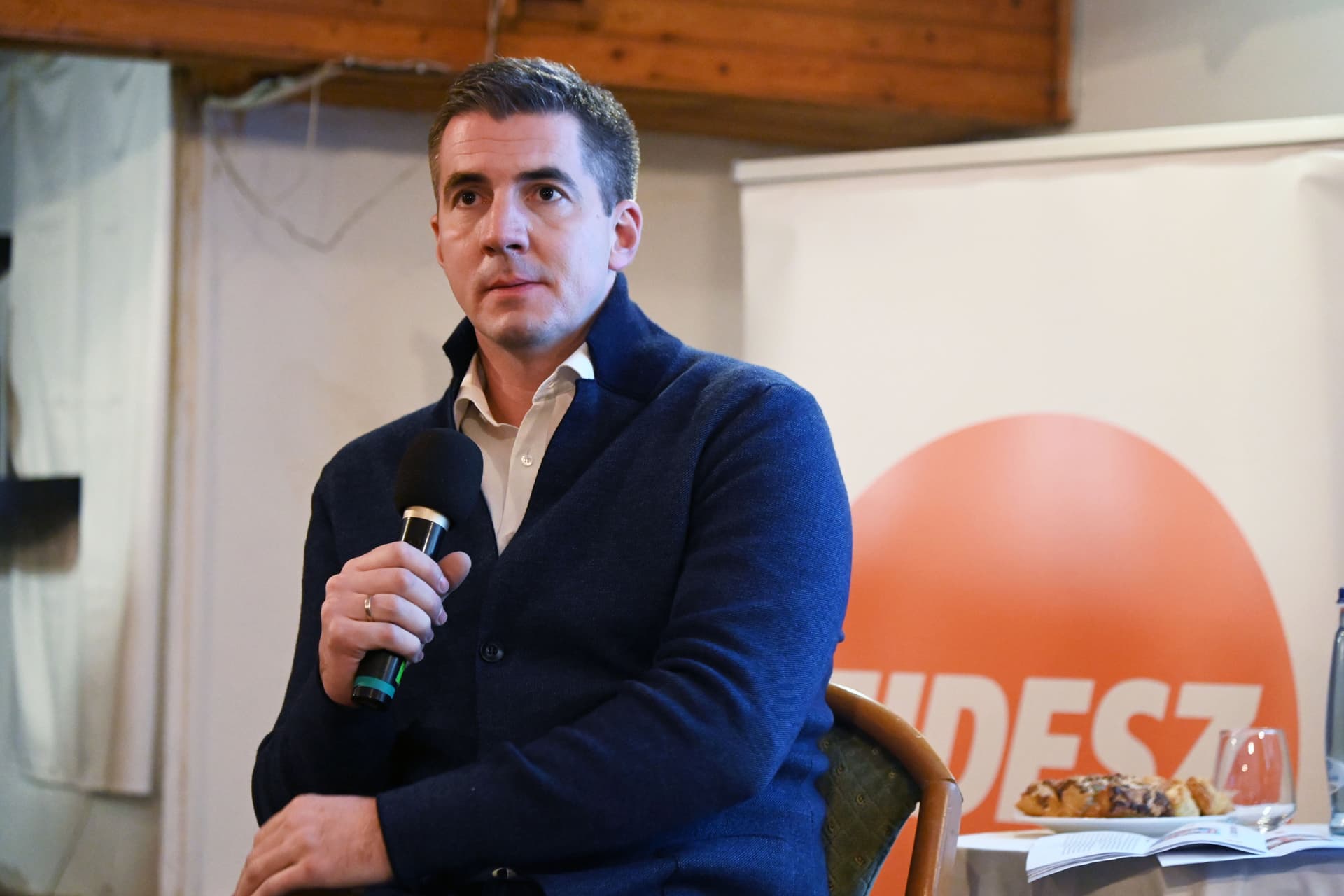 Kocsis Máté: Magyarországnak a gazdasági semlegességet kell választania