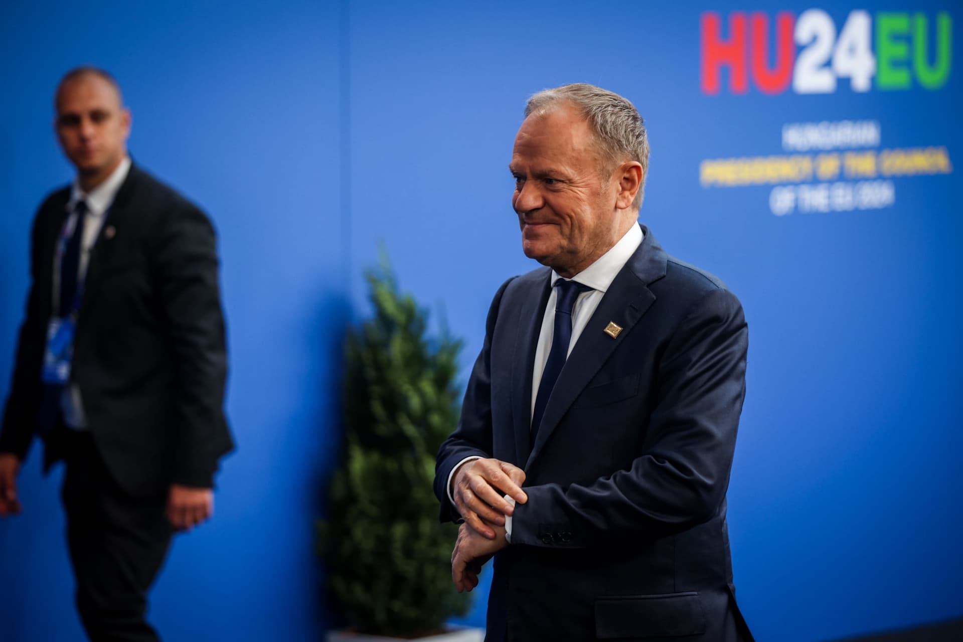 Donald Tusk: Már télen megkezdődhetnek a béketárgyalások