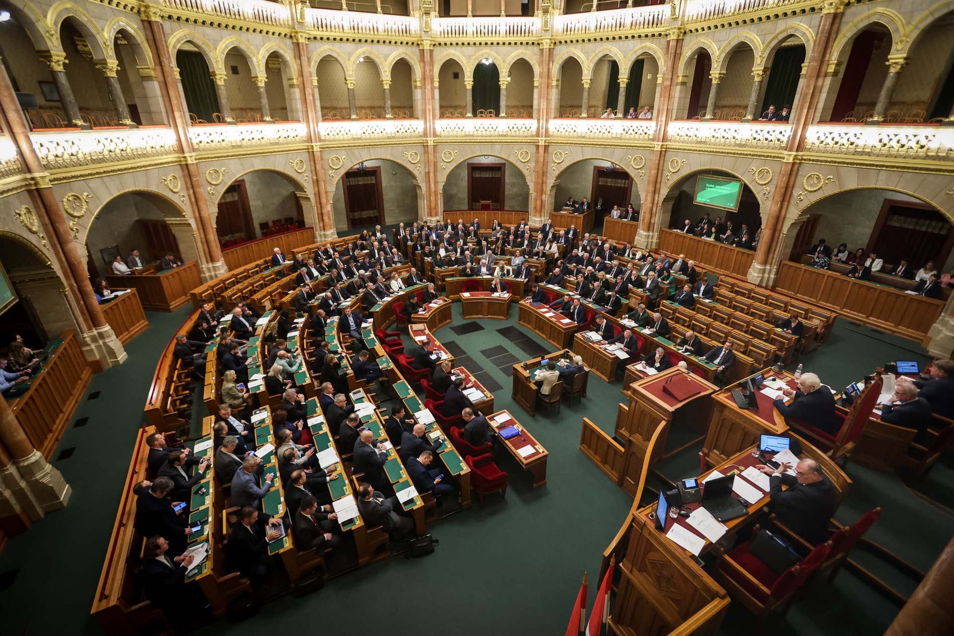 Elfogadta a 2025-ös költségvetést a parlament