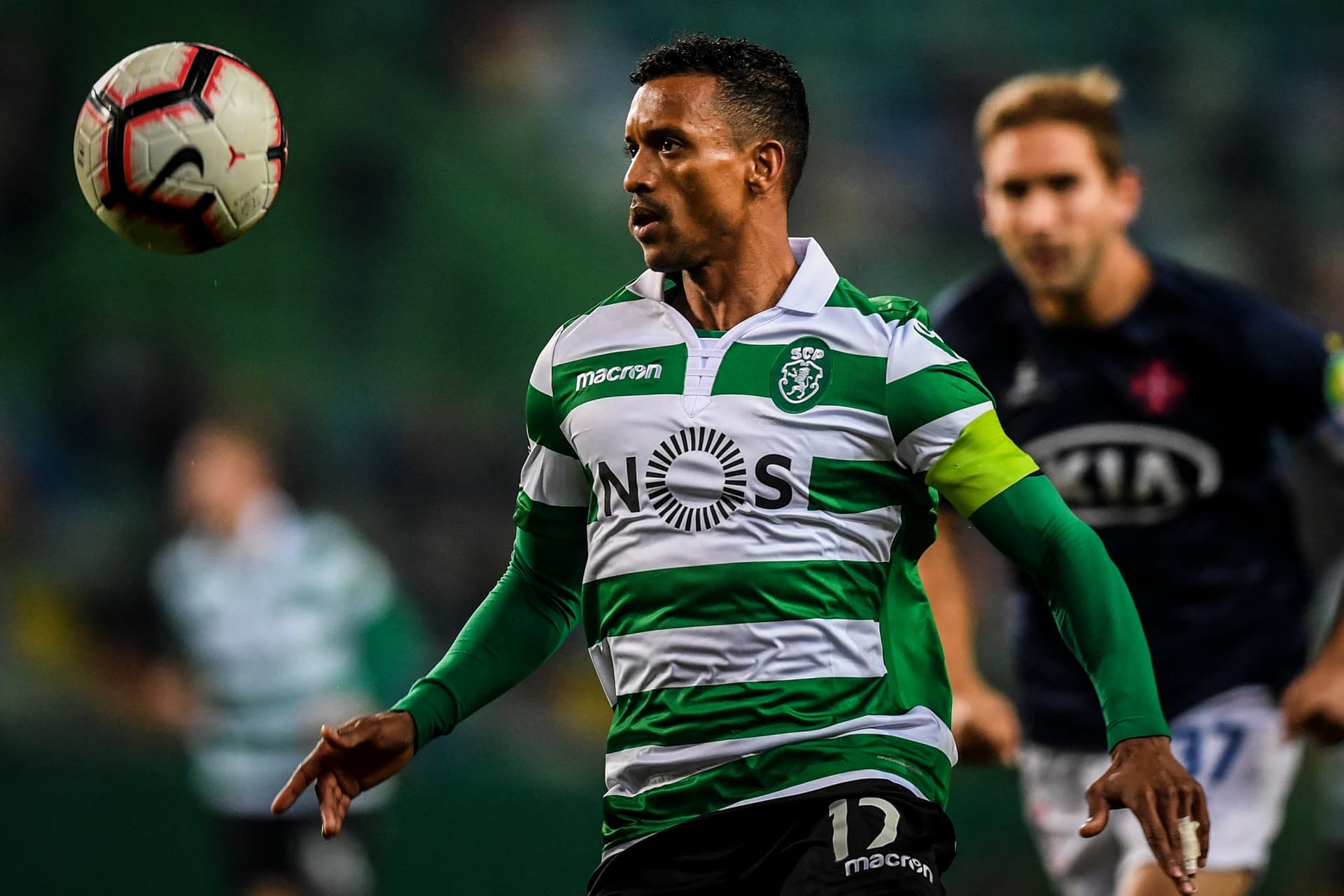 Visszavonul a portugálok Eb- és BL-győztes támadója