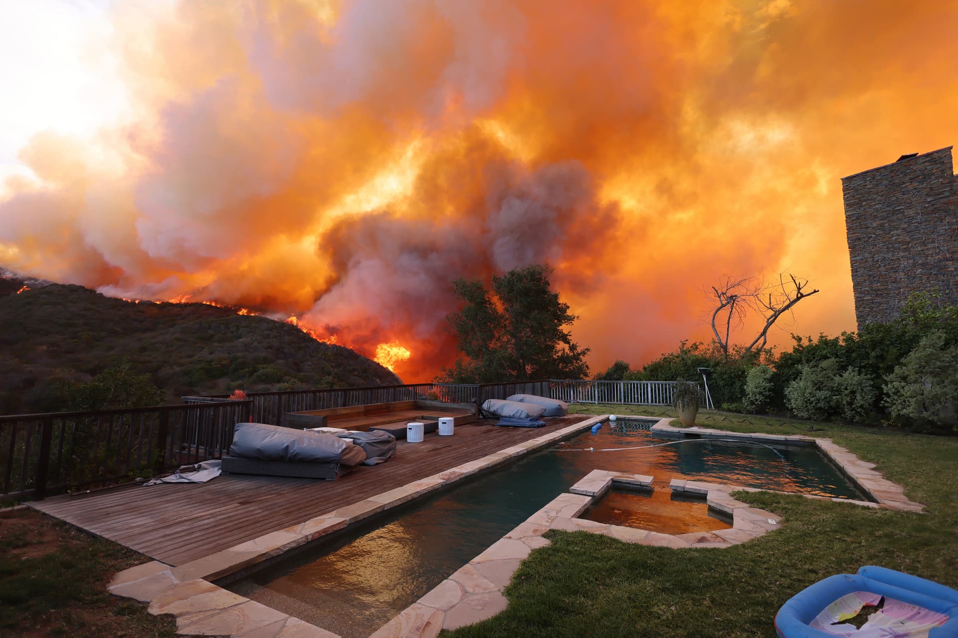 Los Angeles tűz Los Angeles erdőtűz Eaton-tűz Eaton tűz Kalifornia tűz Kalifornia erdőtűz Pacific Palisades