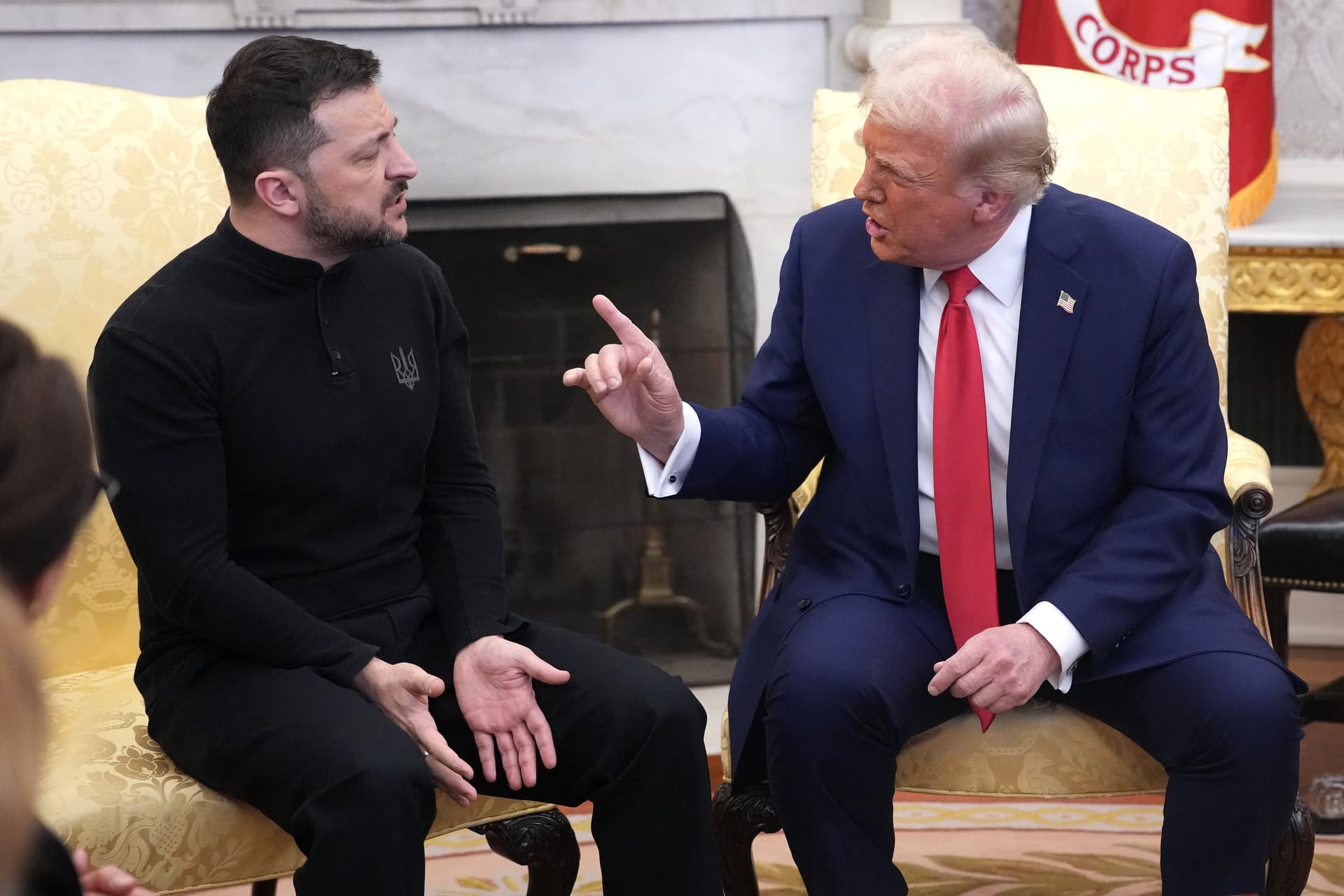 Zelenszkij a vártnál korábban távozott a Fehér Házból