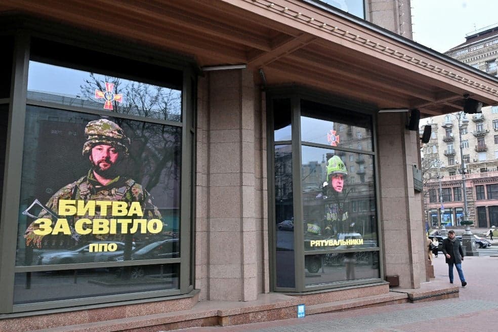 Nincs katonai igazolás, nincs védelem?