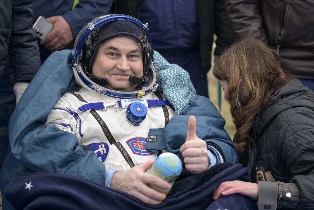 Visszatért a Földre az ISS-ről egy Szojuz űrhajó két orosz és egy amerikai űrhajóssal